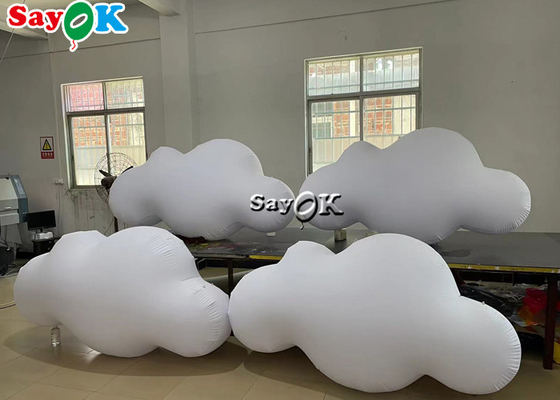 plafond gonflable fait sur commande de produits de 210D Oxford accrochant le ballon de nuage de PVC avec des lumières de LED