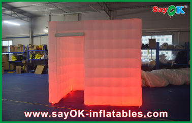 Porte gauche de allumage blanche de photo de cube en studio gonflable de photo de tente gonflable de cabine pour la partie
