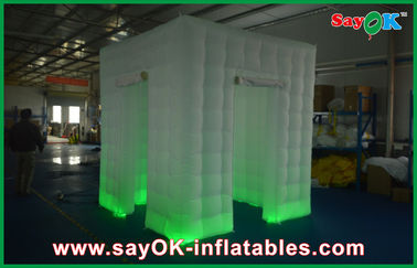 Décorations gonflables de partie 2 portes épousant la cabine pliable de publicité gonflable de photo de produits avec la lumière menée