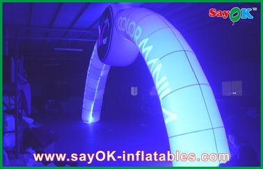 Les voûtes gonflables 5*3m énormes gonflables d'arcade de Halloween ont mené l'événement pratique coloré léger pour la porte de course