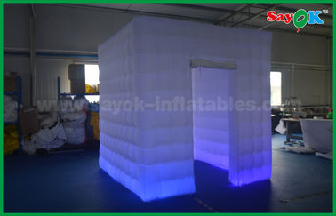 Le studio gonflable de photo les cadres gonflables de kiosque de cabine de la photo 3D de 2,5 x de 2,5 x de 2.5m enferment le mariage de décoration