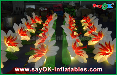 Chaîne de fleur gonflable durable de lumière de LED pour la décoration d'étape de noce