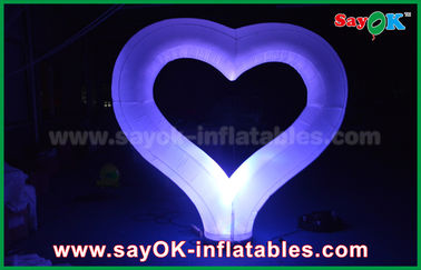 Coeur gonflable mené géant de décoration d'éclairage d'événement avec l'éclairage de Coloful