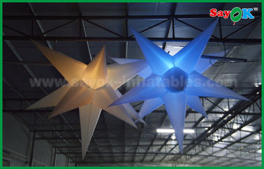 Lumière menée gonflable accrochante d'étoile de décoration de Noël pour le plafond décoratif