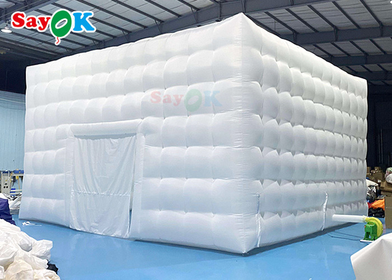 Tente gonflable blanche extérieure mobile d'air de 8x8x4m pour des parties heureuses