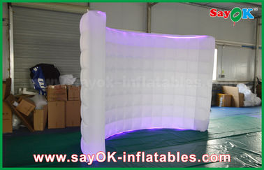 Cabine gonflable blanche menée gonflable de photo de cabine de photo, fond gonflable de Linghting de cabine de photo de mur de LED