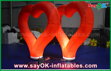 Épouser le coeur gonflable en nylon rouge de décorations gonflables extérieures avec la lumière de LED