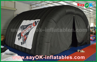 Tente de camping gonflable de tente d'air de tunnel gonflable du noir 210D Oxford avec Logo Print Total Dark