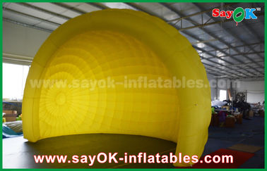 Dôme gonflable de tente d'igloo de casque de tente d'air de famille de tente gonflable jaune d'air pour l'événement/partie