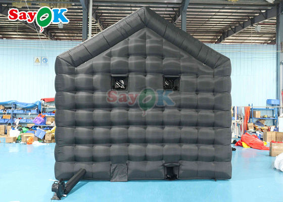 Chambre gonflable de soirée avec disco et éclairage laser