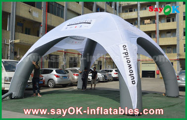 Tente campante gonflable 4 pieds d'araignée de tente campante gonflable colorée d'homme pour la décoration d'exposition/partie