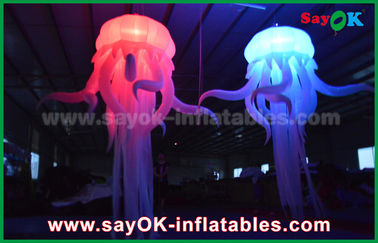 Décoration gonflable en nylon colorée d'éclairage dans la forme de poulpe avec la lumière menée