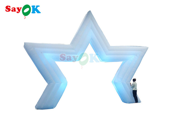 Arche d'étoile gonflable géante à lumière LED Arche d'étoile gonflable pour la fête publicitaire en plein air