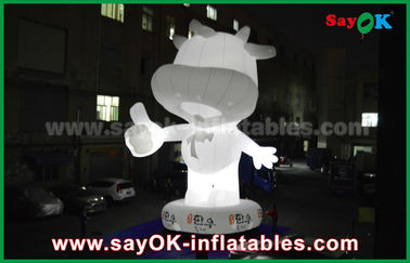 Taille blanche des bétail 10m de personnages de dessin animé gonflables faits sur commande