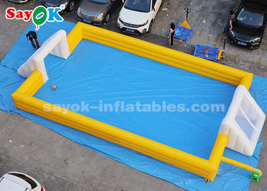 Terrain de football gonflable du football 12*6m de PVC de jeux gonflables jaunes gonflables géants de sports