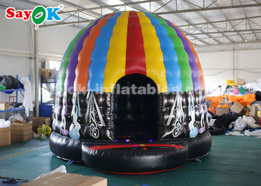 Aller à l' extérieur Tente pneumatique résistante au feu Commercial Tente pneumatique gonflable Disco Dome Bouncy Jumper House
