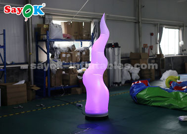 haute défense ene ivoire gonflable de 2M avec 16 couleurs changeant la lumière pour la décoration de partie
