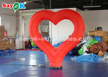 décoration gonflable d'éclairage de coeur rouge en nylon du tissu 190T pour la Saint-Valentin