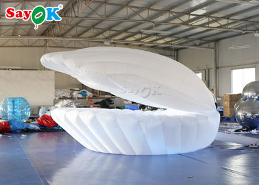 Modèle gonflable léger du blanc 3m LED Shell pour épouser la décoration