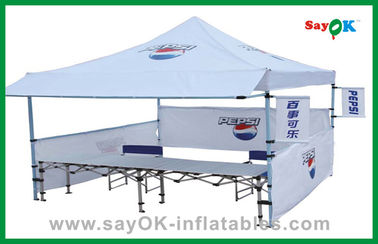 Sautez vers le haut du salon commercial de tente de plage montrent la tente de pliage de tissu d'Oxford pour le camping de partie