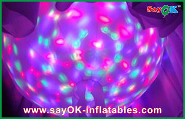 Décoration gonflable d'éclairage de méduses colorées de LED pour des vacances