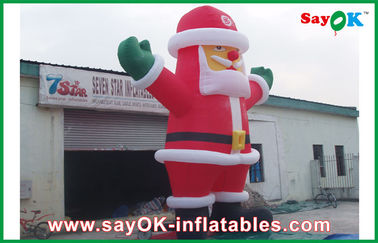Noël géant Kriss Kringle Decoration For Fun gonflable de Sayok