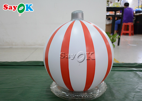 0.6m rouges et individu blanc de PVC gonflant le décor de magasin adapté aux besoins du client par ballon de Noël