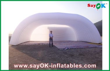 Tente extérieure adaptée aux besoins du client de salon commercial d'Inflable de tissu de PVC/Oxford, tente gonflable d'événement d'air gonflable en vente