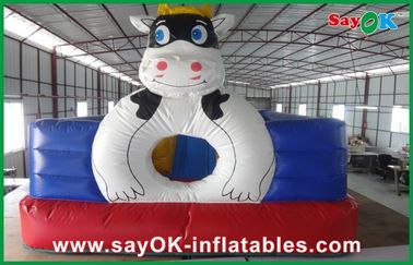 Videur gonflable géant rouge/bleu de vache à PVC pour le parc d'attractions
