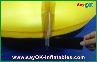 Inflatables gonflables jaunes de bouteille/qualité marchande de vin de polyester