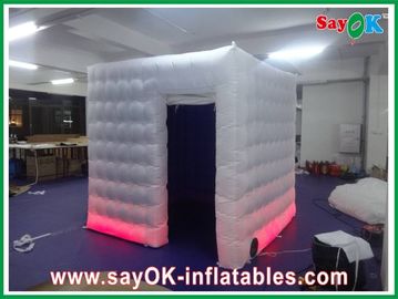 Cabine gonflable attrayante de photo de photo de clôture gonflable de cabine pour le mariage avec le ventilateur 2,4 x 2,4 x 2.5m d'UL