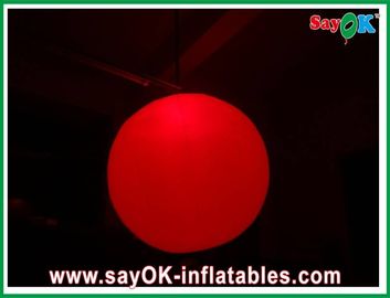 Matraquez la boule gonflable du tissu 190T en nylon avec le diamètre mené de lumières 2 mètres