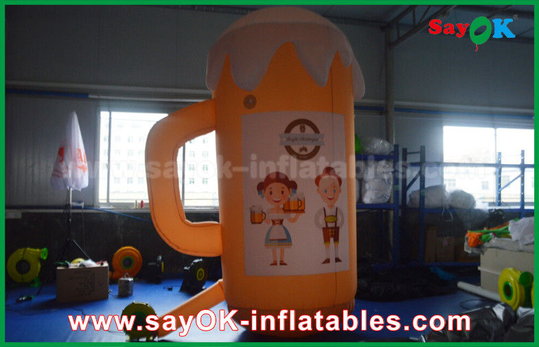 Produits gonflables faits sur commande oranges/tasse et bière gonflables pour la promotion/partie