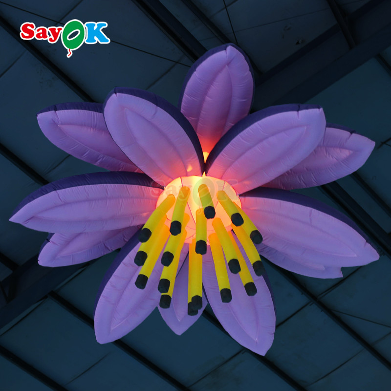 Des fleurs de lotus à l'air gonflables à LED pour la décoration d'événements
