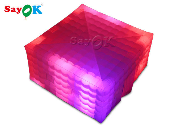 Tente cube gonflable carré lumière LED géante Tente aérienne gonflable pour les foires Événement SGS ROSH