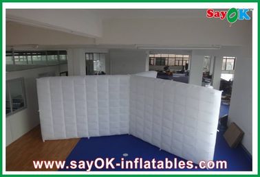 Tente familiale gonflable personnalisée Parement séparatif gonflable / Parement conjoint lumineux à LED gonflé pour mariage
