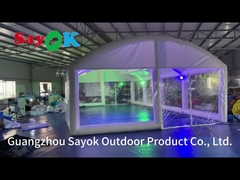 Tente d'eau couverte par l'air