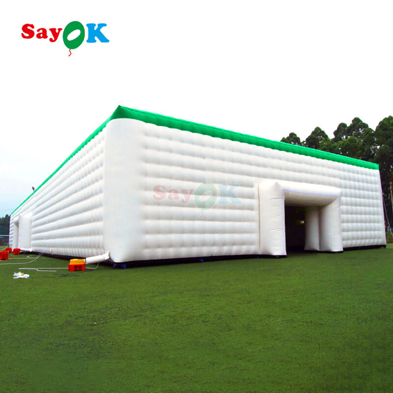 Sayok Guangzhou Tente gonflable à cube blanc géant personnalisée pour un événement en plein air Mariage 200 personnes